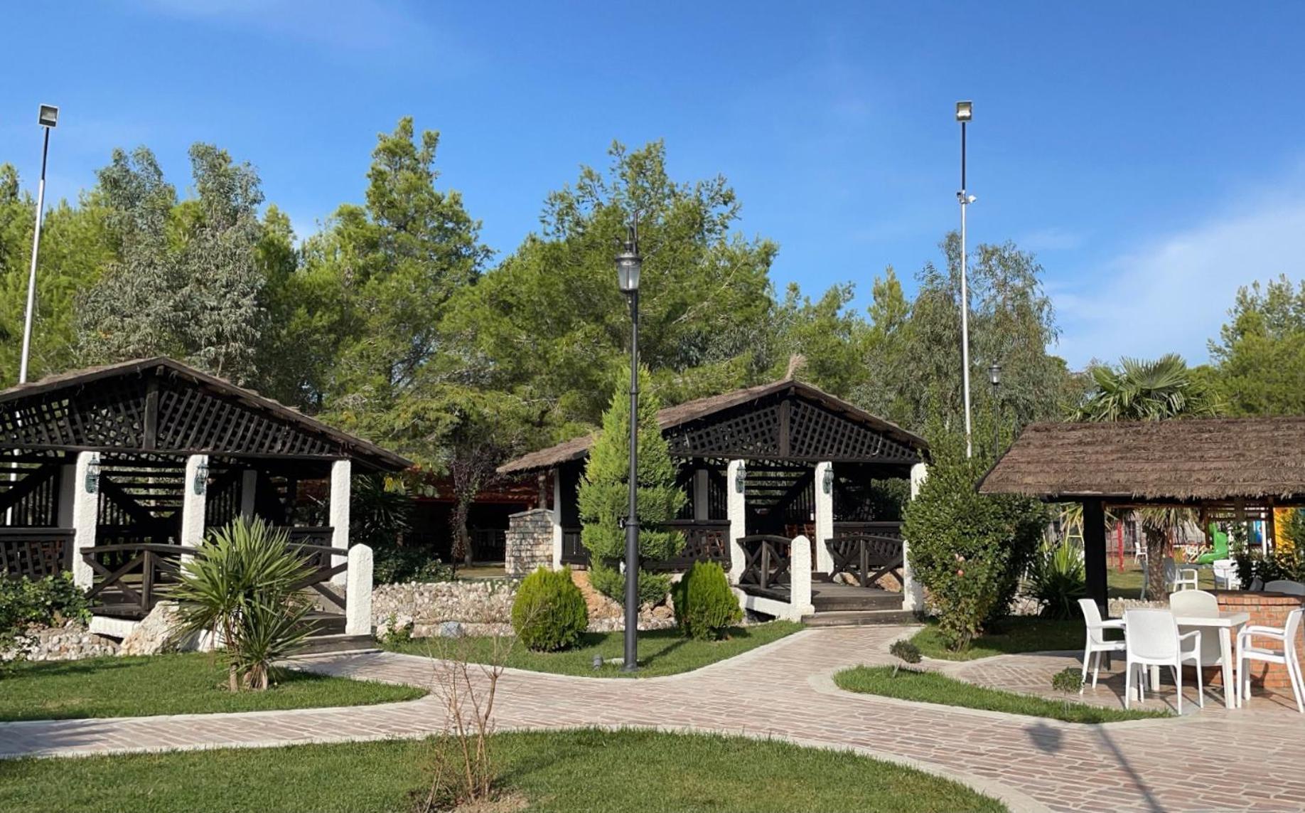 Hotel Agroturizem Eldi Fier Exterior foto